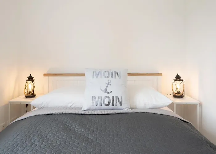 Apartment Captains Quarters 5 In *